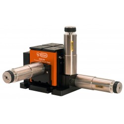 MDE125 - Elliot Gold™ Series XYZ Flexure Stage with Piezo Actuators: 100 µm Adjuster MDE125 - Elliot Gold™ Series XYZ Flexure Stage with Piezo Actuators: 100 µm Adjuster