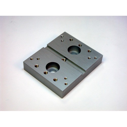 MDE860 - MDE709 Fibre Holder to Table Adapter