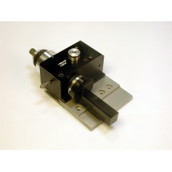MDE890 - Waveguide Mount with θy and X Adjust MDE890 - Waveguide Mount with θy and X Adjust