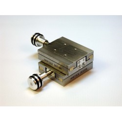 MDE258A - Dual Axis XY Micropositioner Stage MDE258A - Dual Axis XY Micropositioner Stage