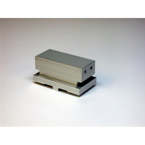 MDE741-14 - Waveguide/Device Holder - 14x15 mm Basic