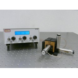 MDE625 - 3-Channel Piezo Controller with XYZ Flexure Stage MDE625 - 3-Channel Piezo Controller with XYZ Flexure Stage