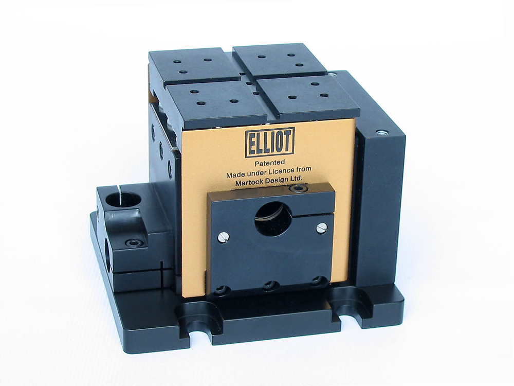 MDE330 can be specially ordered in a left-handed version